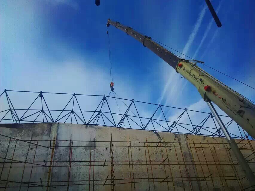 麻城食堂网架结构工程